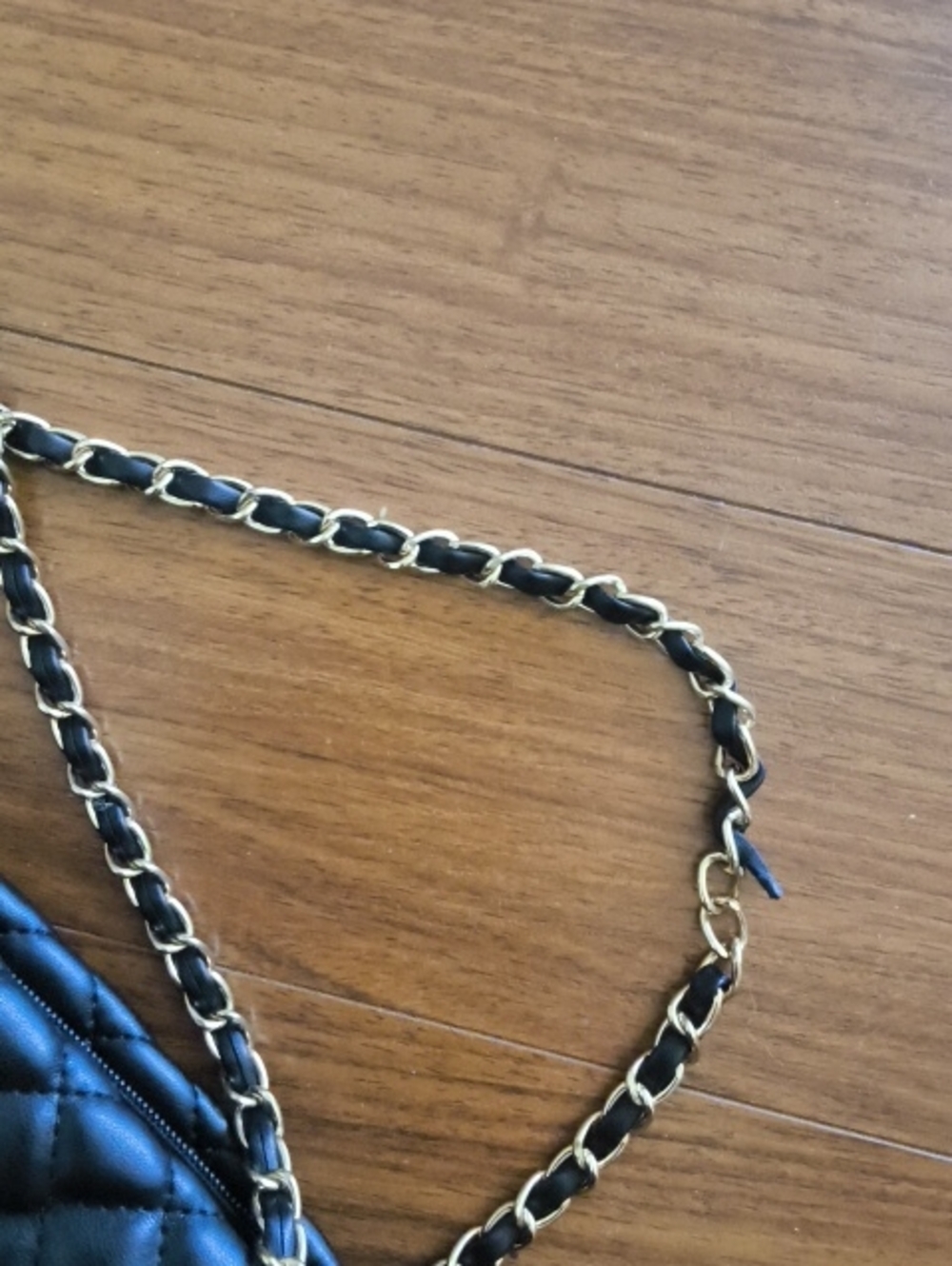 Classic Quilted Black Shoulder Bag with Chain Strap Nwt New Large - Picture 13 of 13